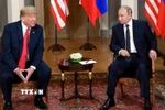 Tổng thống Mỹ Donald Trump (trái) và Tổng thống Nga Vladimir Putin tại cuộc gặp ở Helsinki, Phần Lan ngày 16/7/2018. (Ảnh: THX/TTXVN)