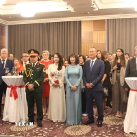 Sự kiện thu hút đông đảo đại diện chính quyền Slovakia, đoàn ngoại giao, bạn bè quốc tế, cùng bà con cộng đồng người Việt đang sinh sống, học tập và làm việc tại Slovakia. (Ảnh: Việt Thắng/TTXVN)