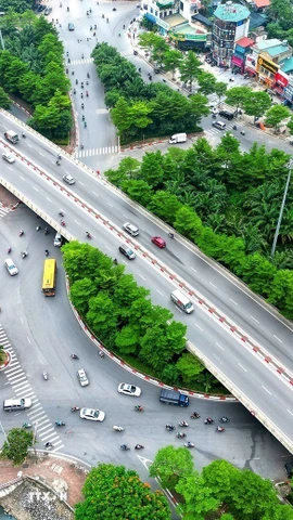 Đẩy mạnh phát triển các dự án xanh bền vững liên quan đến năng lượng, giao thông, xây dựng... (Ảnh minh họa. Nguồn: TTXVN)