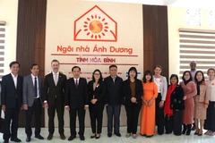 Khai trương Ngôi nhà Ánh Dương dành cho người bị bạo lực giới tại Hòa Bình. (Ảnh: UNFPA)