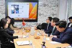 Bộ trưởng Bộ Công Thương Việt Nam Nguyễn Hồng Diên điện đàm với Bộ trưởng Bộ Ngoại thương Costa Rica Manuel Tovar Rivera. (Ảnh: BCT/Vietnam+)