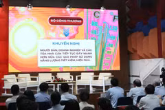 Bộ Công Thương khuyến nghị người dân, doanh nghiệp và các toà nhà cần tiếp tục đẩy mạnh hơn nữa các giải pháp sử dụng năng lượng tiết kiệm, hiệu quả. (Ảnh: CTV/Vietnam+)