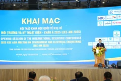 Hội thảo quy tụ hàng trăm nhà khoa học từ hơn 20 quốc gia trao đổi về chuyển dịch năng lượng, công nghệ tiên tiến, vật liệu mới và định hướng tương lai ngành điện Việt Nam.(Ảnh: Vietnam+)