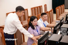Bộ Nội vụ đề nghị các Bộ, Ban, ngành, địa phương bố trí kịp thời kinh phí, giải quyết dứt điểm việc chi trả chính sách, chế độ theo Nghị định số 178/2024/NĐ-CP cho các đối tượng, bảo đảm hoàn thành trước ngày 31/8/2025. (Ảnh: PV/Vietnam+)