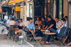 Theo khảo sát, gần một nửa số nhà bán hàng (47,1%) có cái nhìn tiêu cực về triển vọng kinh doanh năm 2026. (Ảnh: Hoàng Hiếu/TTXVN)