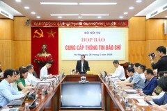 Bộ Nội vụ họp báo cung cấp thông tin báo chí định kỳ. (Ảnh: PV/Vietnam+)