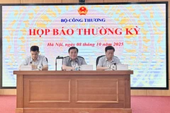 Họp báo thường kỳ quý 3/2025 do Bộ Công Thương tổ chức ngày 8/10. (Ảnh: PV/Vietnam+)