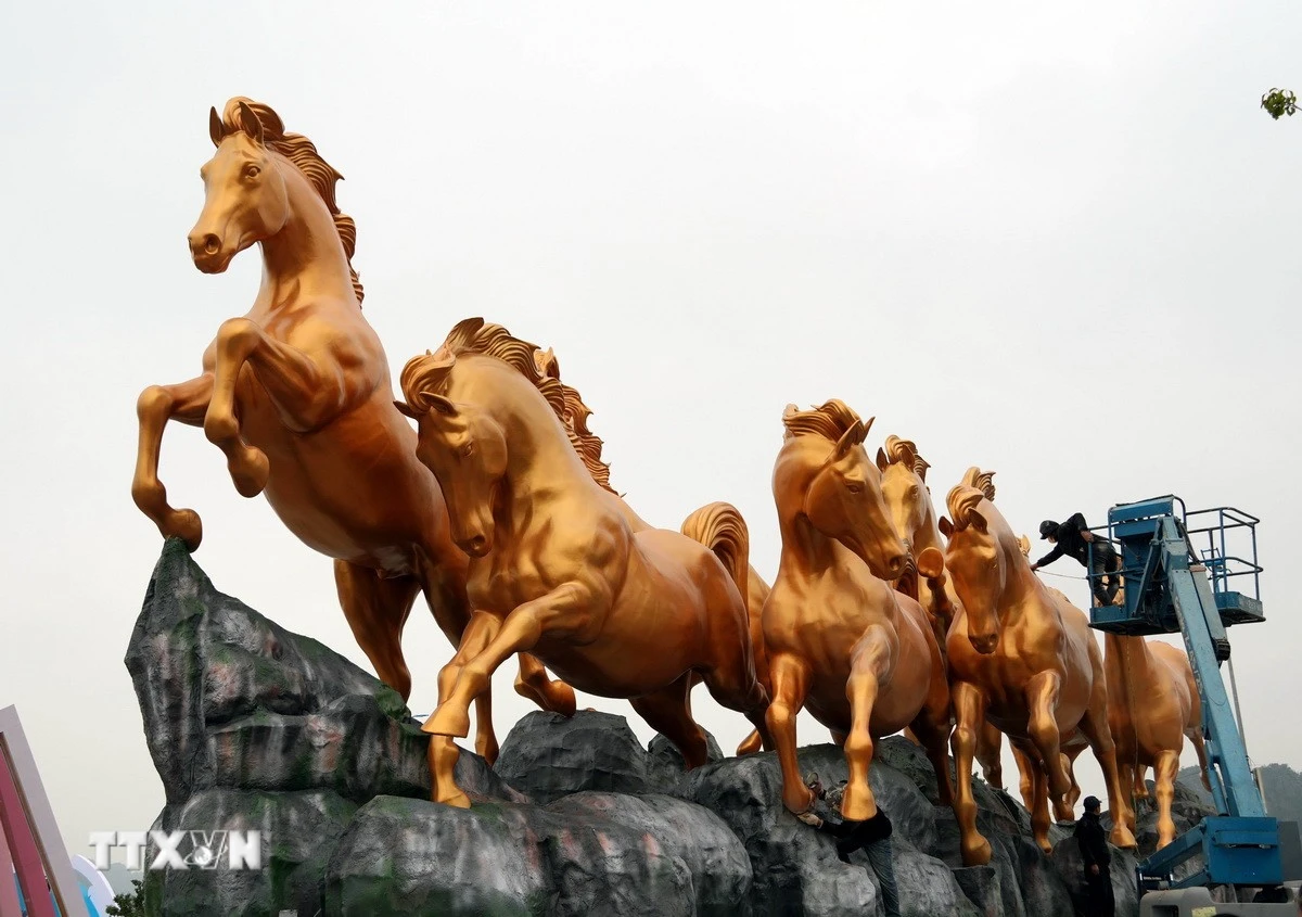 Quảng Ninh tổ chức đại lễ hội ánh sáng và công nghệ bên Vịnh Hạ Long