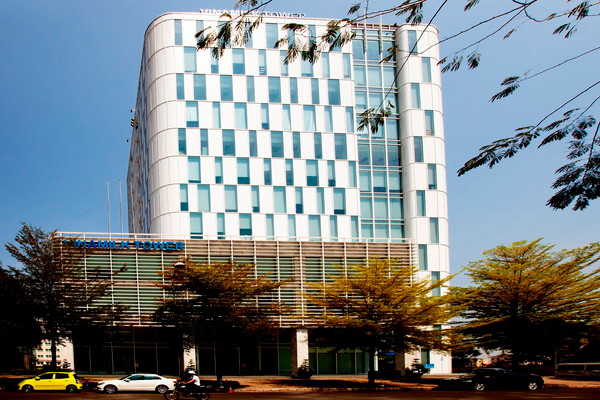 Vinamilk đứng đầu Top 10 doanh nghiệp tư nhân lớn nhất Việt Nam ảnh 1