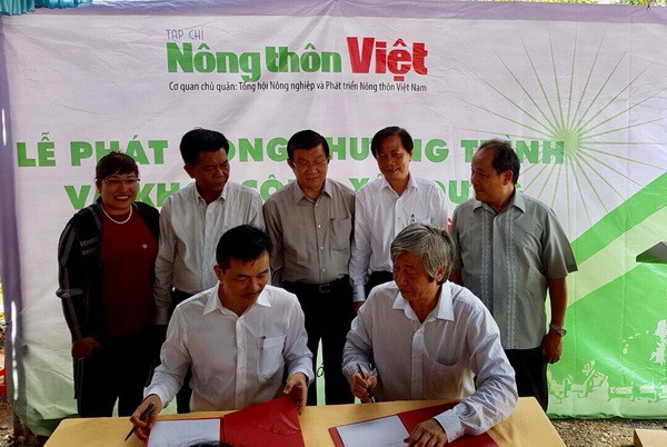 MobiFone tham gia xây dựng cầu nông thôn ở xã Mỹ Thạnh Đông ảnh 2