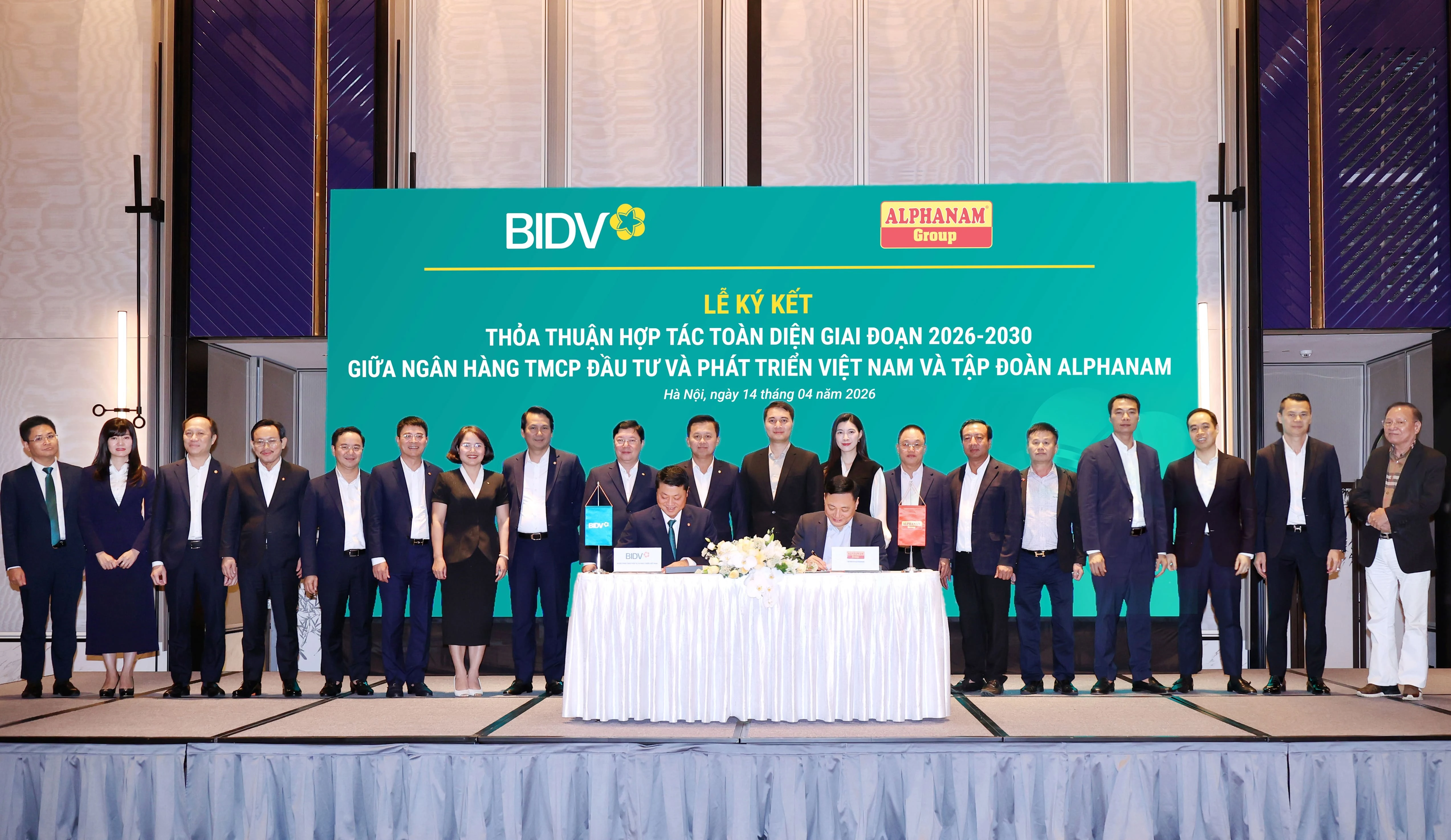 BIDV và Alphanam ký kết thỏa thuận nâng tầm quan hệ hợp tác chiến lược