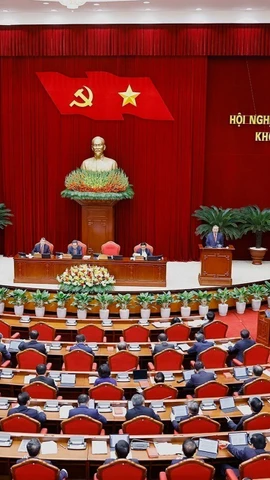 Tổng Bí thư Tô Lâm phát biểu khai mạc Hội nghị lần thứ hai Ban Chấp hành Trung ương Đảng khóa XIV. (Ảnh: Doãn Tấn/TTXVN)