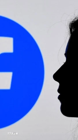 Biểu tượng Facebook tại Arlington, Virginia, Mỹ. (Ảnh: AFP/TTXVN)