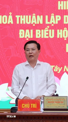 Ông Nguyễn Thanh Hải, Phó Bí thư Tỉnh ủy, Chủ tịch Ủy ban MTTQ Việt Nam tỉnh Tây Ninh, phát biểu tại Hội nghị. (Ảnh: Bùi Giang/TTXVN)