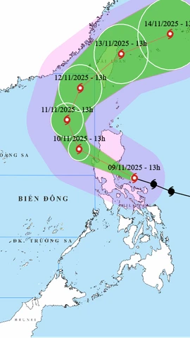 Vị trí và đường đi của bão Fung-wong. (Nguồn: Trung tâm Dự báo Khí tượng Thủy văn Quốc gia)