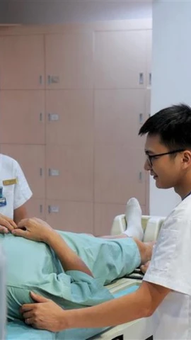 Sử dụng công nghệ hiện đại xạ trị cho bệnh nhân ung thư tiền liệt tuyến.