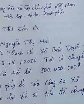 Sau khi nhận lại số tiền chuyển nhầm, bà Hòa đã viết thư cảm ơn gửi đến Công an xã Bắc Trạch. (Nguồn: Công an xã Bắc Trạch)