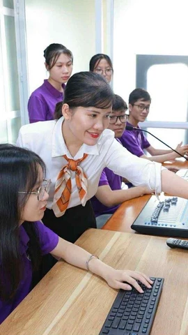 Trường Đại học Giáo dục, Đại học Quốc gia Hà Nội sẽ tổ chức xây dựng bài giảng, khóa học và kiểm định, chuẩn hóa các học liệu.