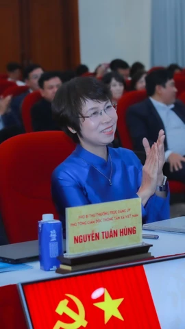 Tổng Giám đốc Vũ Việt Trang và các đại biểu tham dự Hội nghị. (Ảnh: Phan Phương/TTXVN)