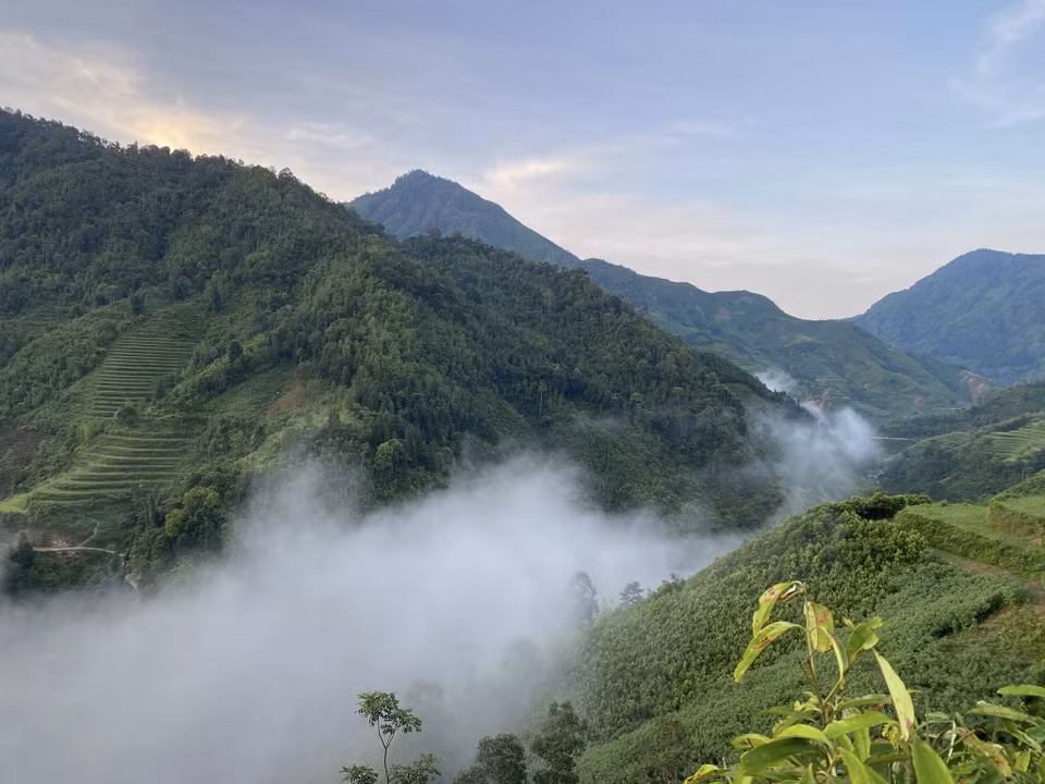 Mây mù sáng sớm tại bản Liền. (Ảnh: Trịnh Huyền/Vietnam+)