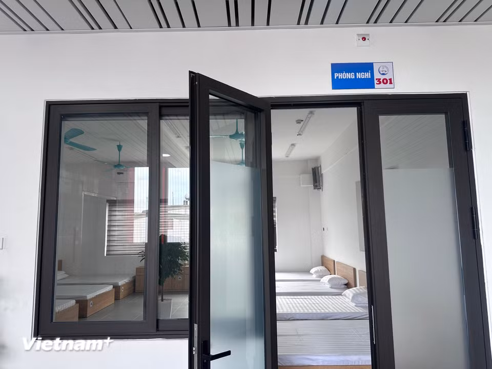 Khu vực phòng nghỉ. (Ảnh: Thùy Giang/Vietnam+)
