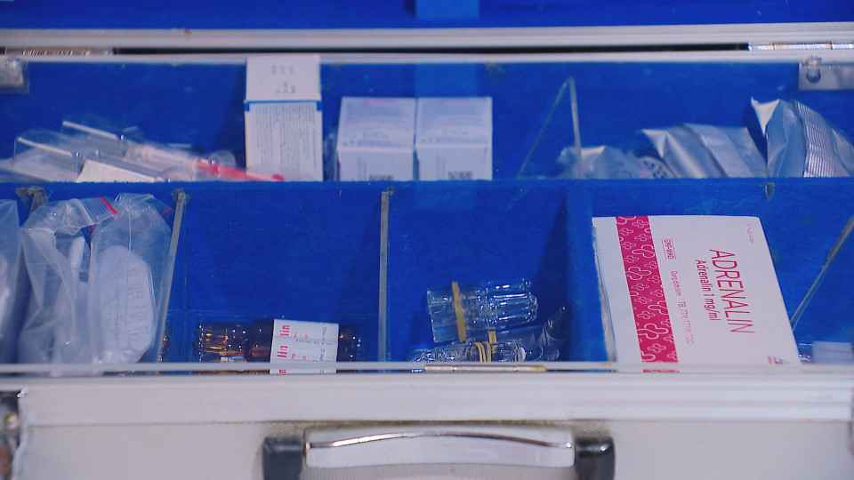 Thuốc và vật tư bảo đảm tiếp nhận bệnh nhân khi được yêu cầu. (Ảnh: Vũ Kiểm/Vietnam+)