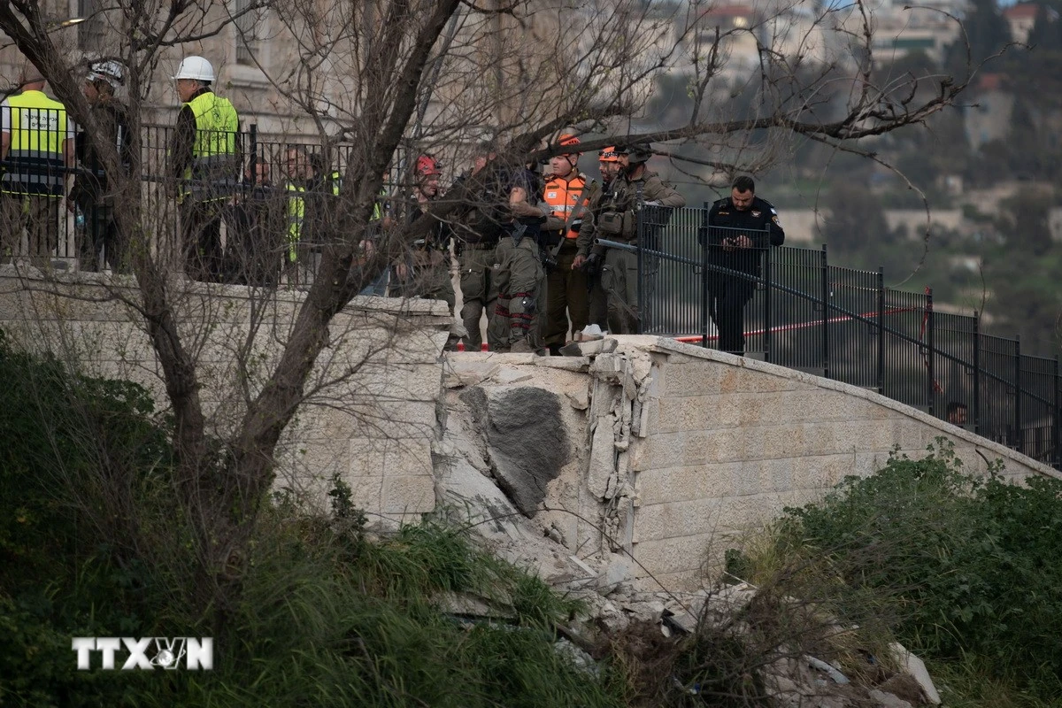 Jerusalem: Tên lửa Israel tăng cường tấn công Iran, căng thẳng leo thang