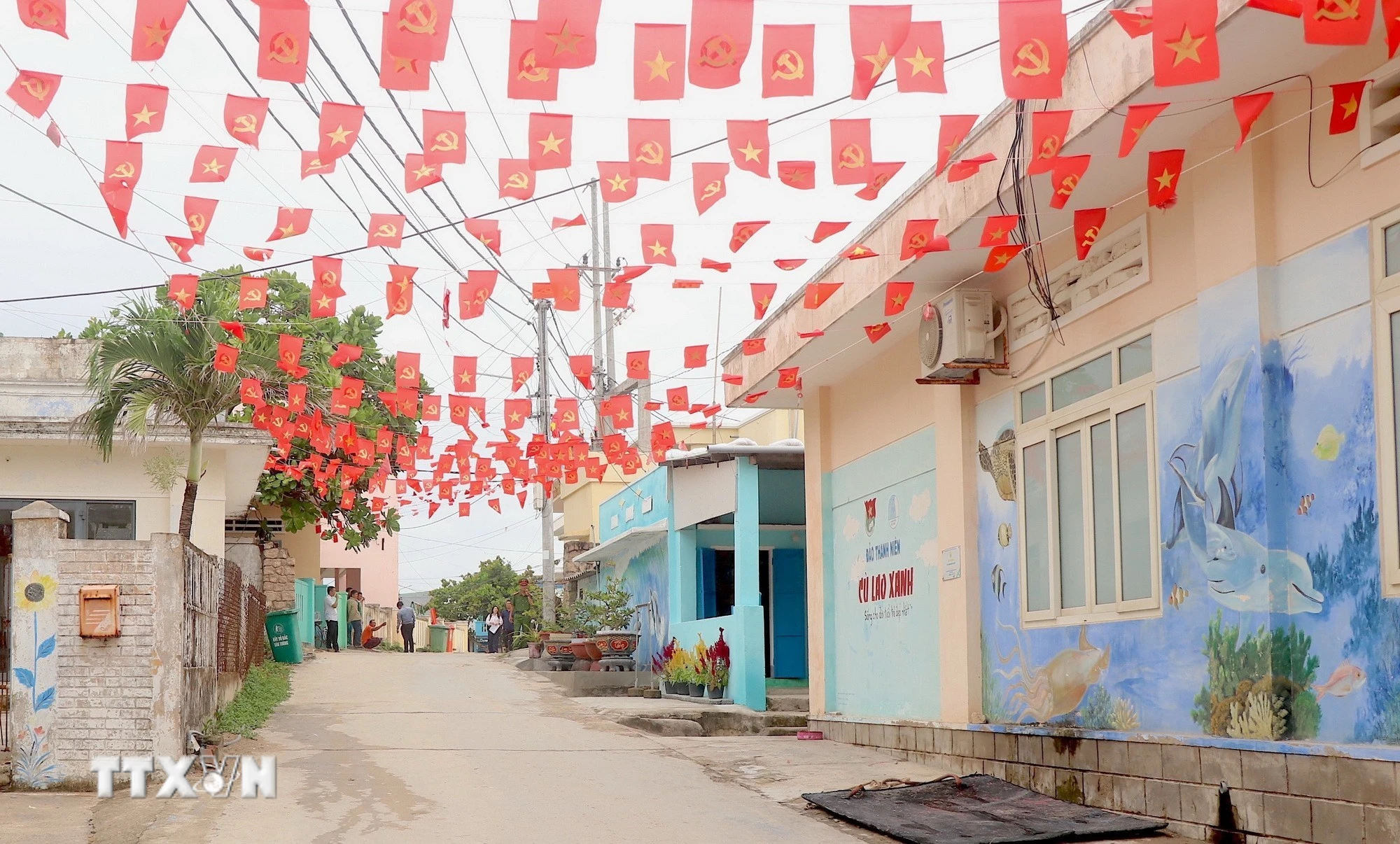 Không Khí Rộn Ràng Chuẩn Bị Bầu Cử Tại Xã Đảo Nhon, Châu Đức, Gia Lai