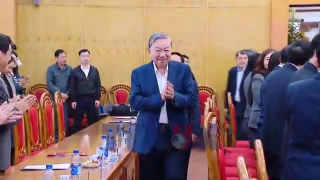Tổng Bí thư Tô Lâm chỉ đạo xây dựng Quy định công tác chính trị, tư tưởng trong Đảng