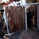 Ngôi nhà bị phá hủy sau vụ tấn công tên lửa tại Rishon Letsiyon, Israel, ngày 9/3/2026. (Nguồn: THX/TTXVN)