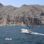 Quang cảnh làng Kumzar ở Oman, gần eo biển Hormuz. (Ảnh: THX/TTXVN)