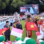 Tổng thống Indonesia Prabowo Subianto chủ trì Lễ đón Tổng Bí thư Tô Lâm tại Phủ Tổng thống ở Thủ đô Jakarta. (Ảnh: Thống Nhất/TTXVN)