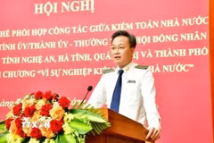 Đồng chí Nguyễn Hữu Nghĩa, Tổng Kiểm toán Nhà nước phát biểu tại hội nghị. (Ảnh: TTXVN phát)