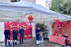 Đại sứ Việt Nam tại Tây Ban Nha Đoàn Thanh Song phát biểu tại chương trình. (Nguồn: Đại sứ quán Việt Nam tại Tây Ban Nha)