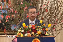 Đại sứ Việt Nam tại Trung Quốc Phạm Thanh Bình phát biểu tại chương trình “Xuân Quê hương 2026.” (Ảnh: Hải Yến/TTXVN)