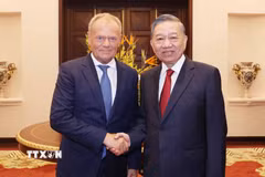Tổng Bí thư, Chủ tịch nước Tô Lâm tiếp Thủ tướng Ba Lan Donald Tusk. (Ảnh: Thống Nhất/TTXVN)