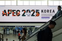 So với kỳ APEC 2005 tổ chức tại Busan, mang lại hơn 258 tỷ won và 2.518 việc làm, APEC 2025 được đánh giá là mang đến hiệu quả kinh tế vượt trội cả về quy mô và tầm ảnh hưởng. (Nguồn: Reuters)