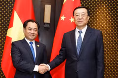 Bộ trưởng Bộ Nông nghiệp và Môi trường Việt Nam Trịnh Việt Hùng có cuộc gặp song phương với Bộ trưởng Bộ Nông nghiệp và Các vấn đề Nông thôn Trung Quốc Trương Trụ. (Nguồn: Bộ Nông nghiệp và Môi trường)