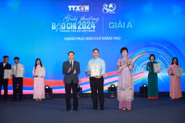 Toàn cảnh Lễ trao Giải Báo chí Thông tấn xã Việt Nam năm 2024