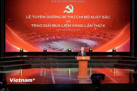 Toàn cảnh Lễ trao Giải Búa liềm Vàng lần thứ X năm 2025
