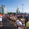Rất đông các runner tham gia giải chạy Tiền Phong Marathon 2026. (Ảnh: PV/Vietnam+)