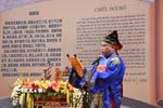 Lễ tuyên chiếu dời đô. (Ảnh: Thanh Thương/TTXVN)