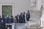 Các phái đoàn tới Cung điện Ciragan ở Istanbul, Thổ Nhĩ Kỳ để tham gia vòng đàm phán thứ hai giữa Nga và Ukraine ngày 2/6. (Ảnh: AA/TTXVN)