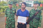 Đối tượng Nguyễn Văn Đậm bị Đồn Biên phòng Gành Hào bắt giữ. (Nguồn: Báo Biên phòng)