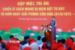 Thủ tướng Phạm Minh Chính phát biểu, tri ân chiến sỹ cách mạng bị địch bắt, tù đày. (Ảnh: Dương Giang/TTXVN)