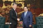 Thủ tướng Phạm Minh Chính tiếp ông Chan Chun Sing, Phó Tổng Thư ký Đảng Hành động Nhân dân Singapore, Bộ trưởng Điều phối các Dịch vụ Công kiêm Bộ trưởng Quốc phòng Singapore. (Ảnh: Dương Giang/TTXVN)