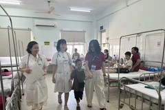 Sức khỏe bệnh nhi ổn định và được chỉ định xuất viện. (Ảnh: Mai Trang/TTXVN)