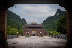 Đàn Kính Thiên được phục dựng lại với những nét cổ xưa theo lối kiến trúc cung đình. (Ảnh: Lao Động)