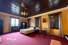 Phòng sinh hoạt riêng của Hoàng Hậu Nam Phương và gia đình trên tầng 2 của Dinh thự. (Ảnh: Nguyễn Dũng/TTXVN)