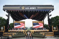 Đây được xem là cuộc diễu binh lớn nhất tại thủ đô Washington kể từ năm 1991 sau Chiến tranh Vùng Vịnh lần thứ nhất. (Nguồn: ABC)